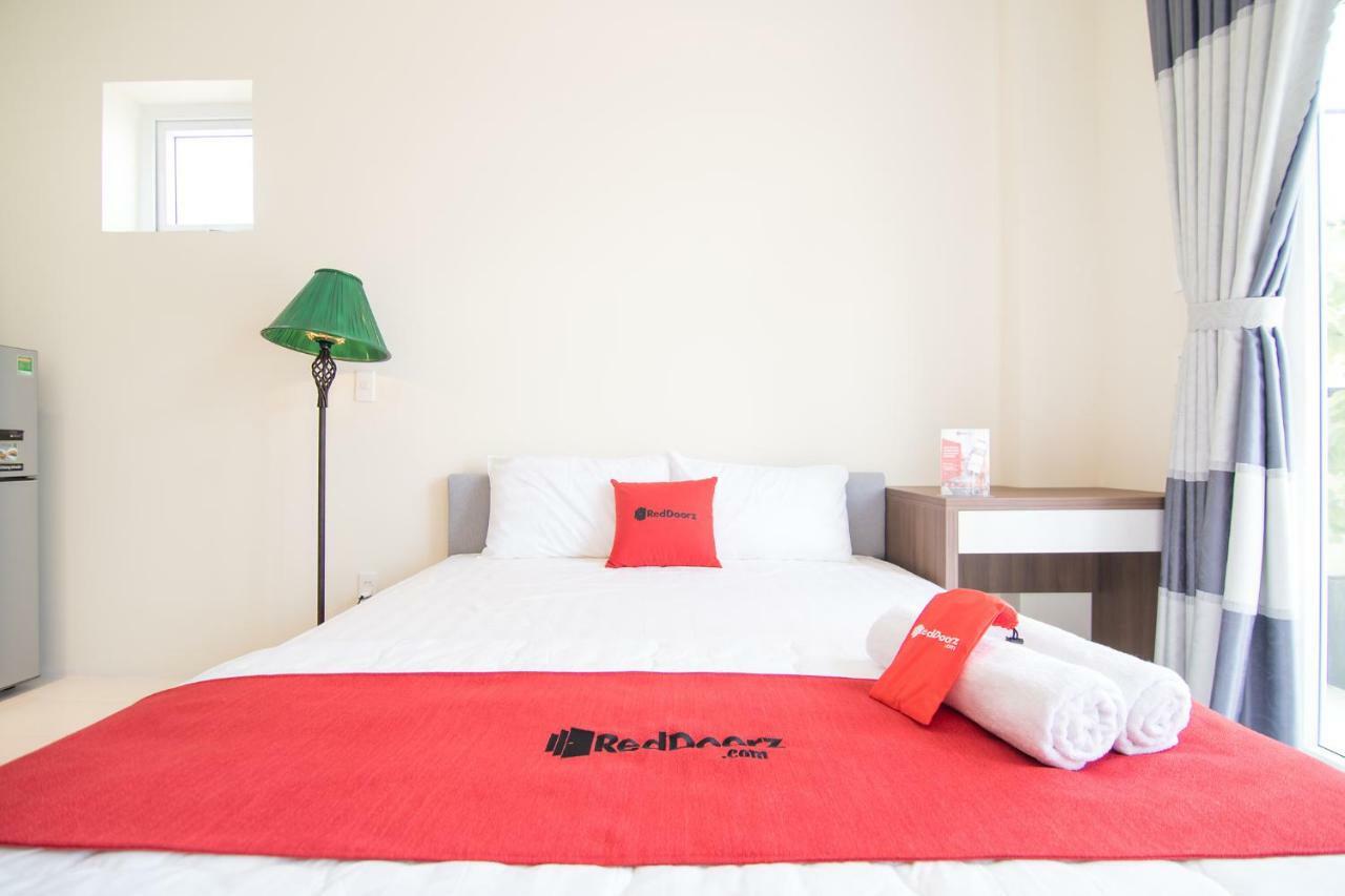 Reddoorz Near Xo Viet Nghe Tinh Street Cidade de Ho Chi Minh Exterior foto